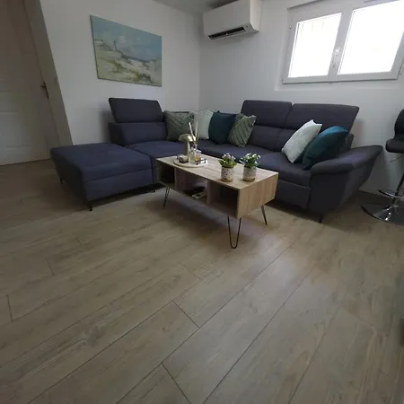 Holiday home House In With Private Pool Garden Terrace And Parking *